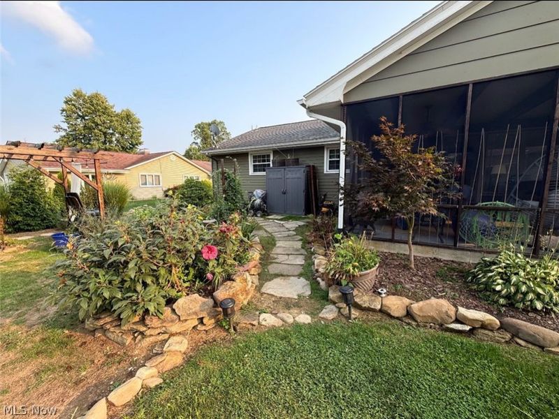 3354 Sandalwood Lane, Austintown, OH 44511 Photo 21