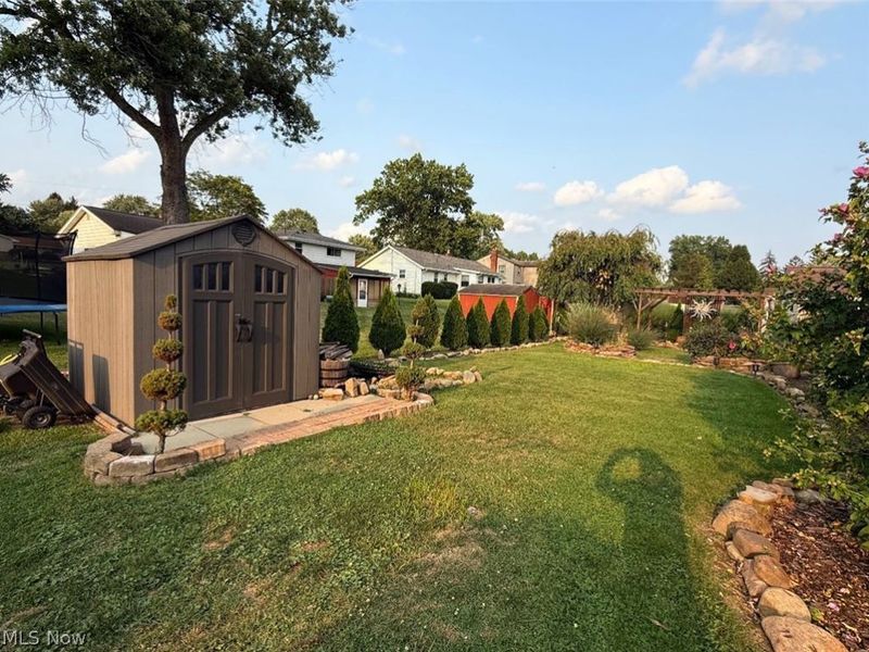 3354 Sandalwood Lane, Austintown, OH 44511 Photo 24