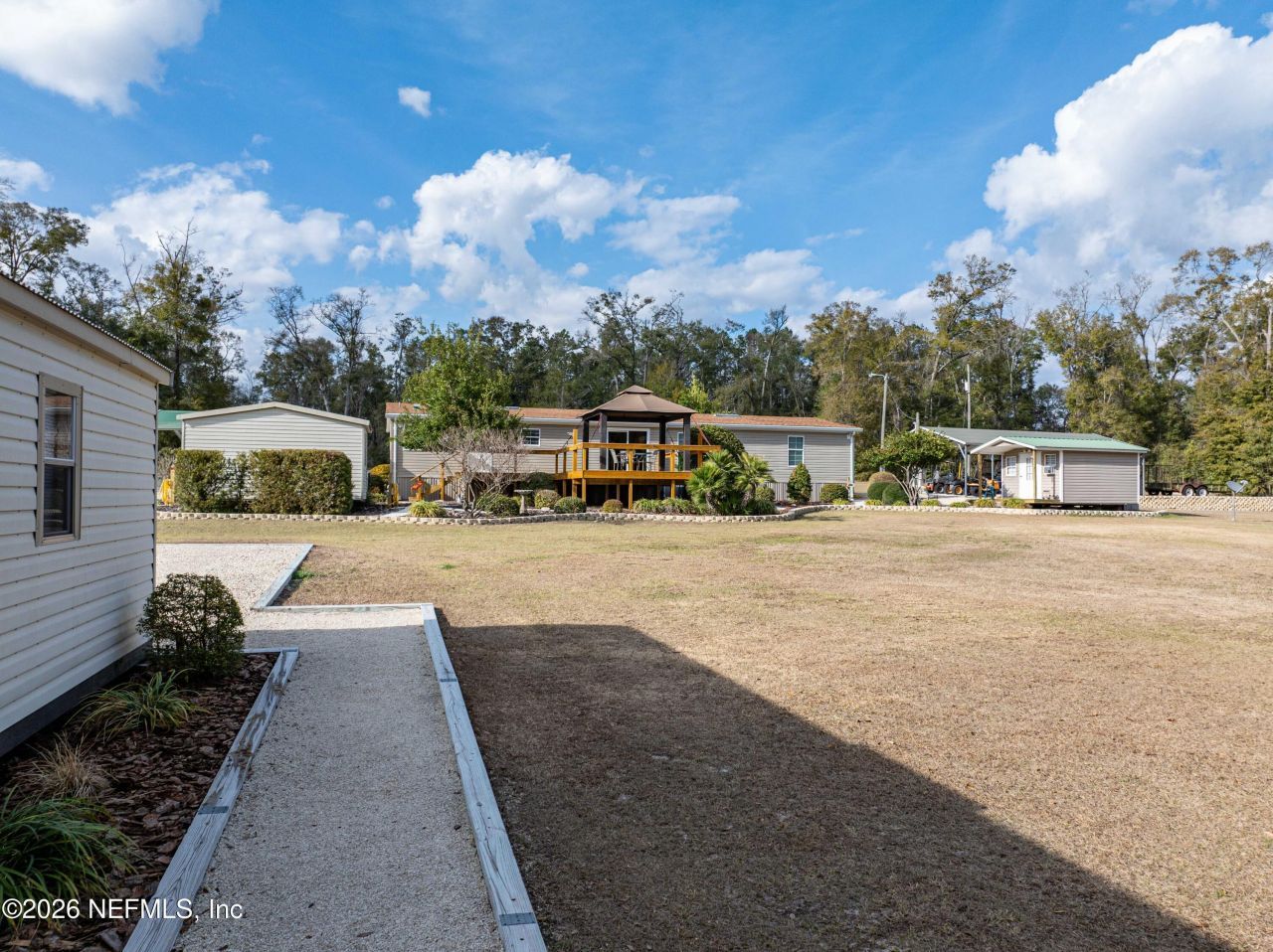9972 SW County Road 240, Lake City, FL 32024 Photo