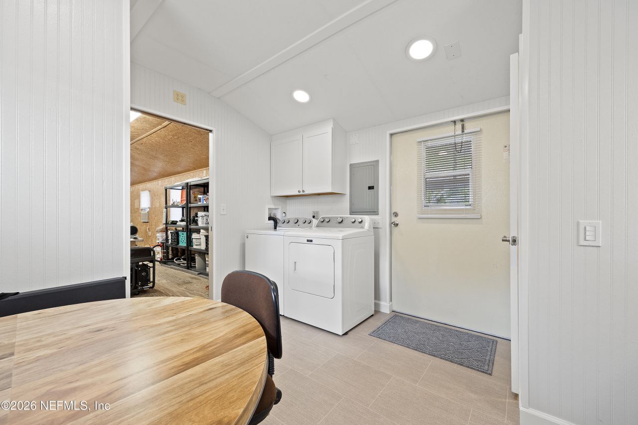 9972 SW County Road 240, Lake City, FL 32024 Photo