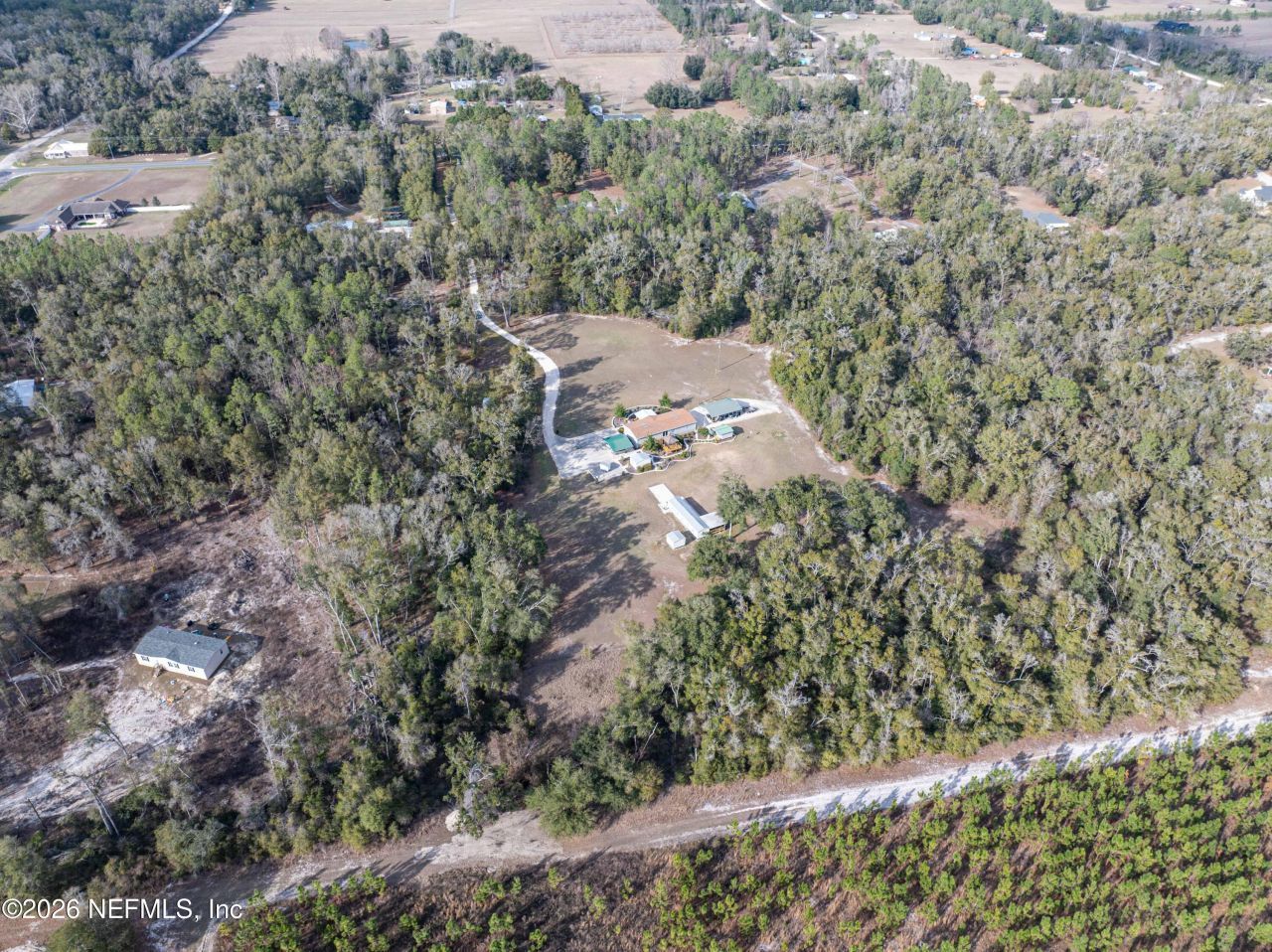 9972 SW County Road 240, Lake City, FL 32024 Photo