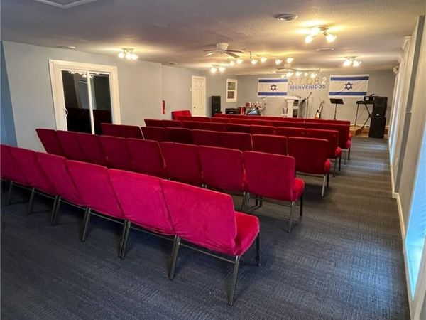 2019 Huntsville Avenue, Springdale, AR 72762