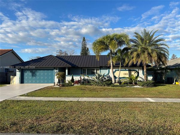 13808 Geranium Pl , Wellington, FL 33414