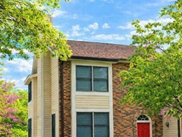 5527 Pierre Court, Mehlville, MO 63128