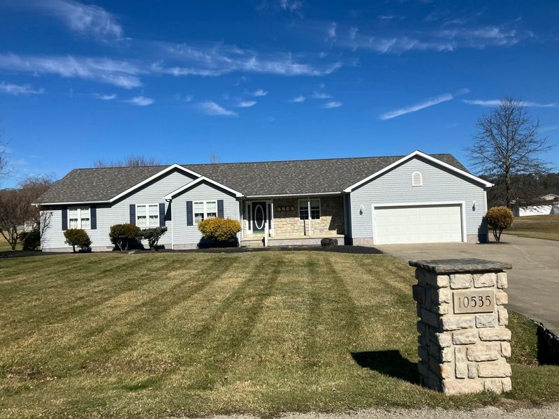 10535 S Poplar Drive, Glouster, OH 45732 Photo 3