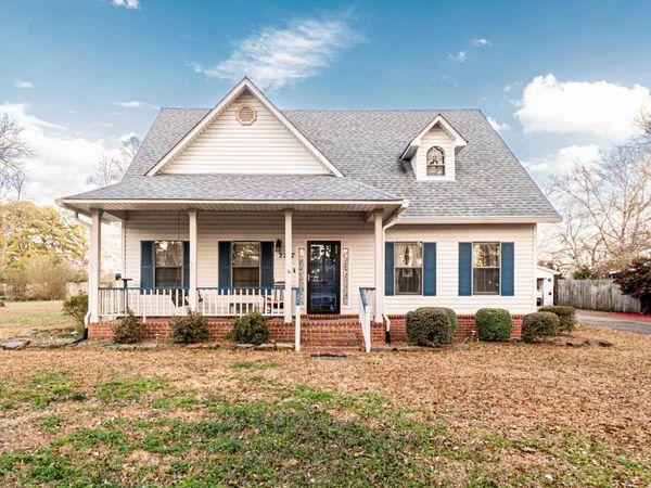 2727 Evergreen Avenue, Camden, AR 71701