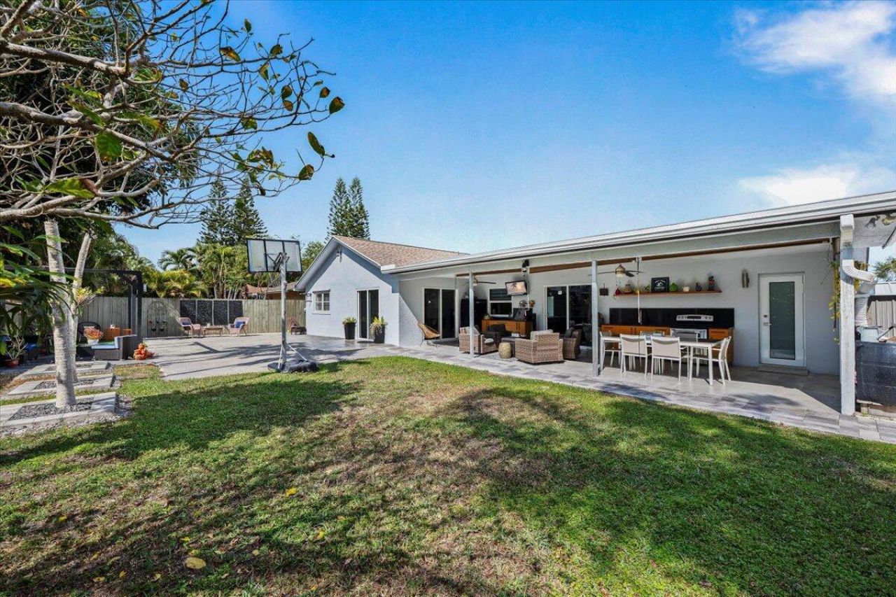 1591 Wyndcliff Drive, Wellington, FL 33414 Photo