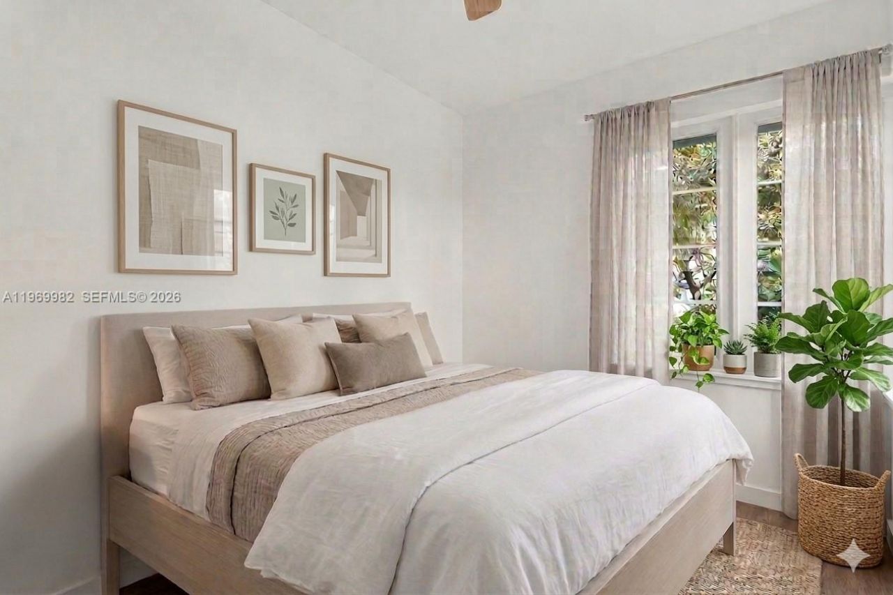 1009 Meridian Ave, Unit 14, Miami Beach, FL 33139 Photo