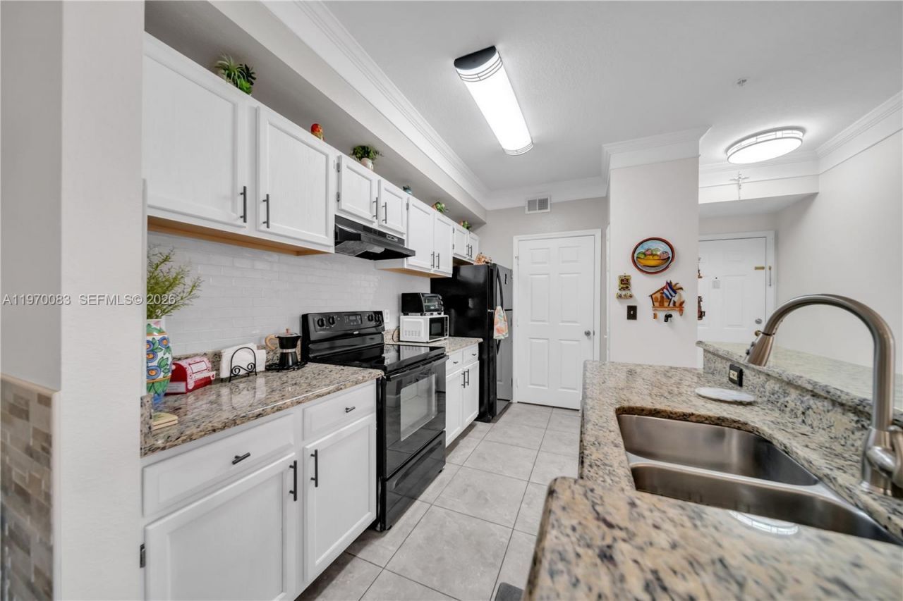 11550 Villa Grand, Unit 1315, Fort Myers, FL 33913 Photo