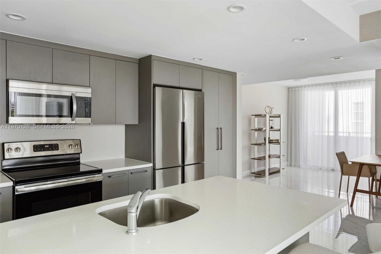 1150 101st St , Unit 603, Bay Harbor Islands, FL 33154 Photo