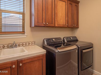 1215 Ebling Drive, Sparks, NV 89436 Photo