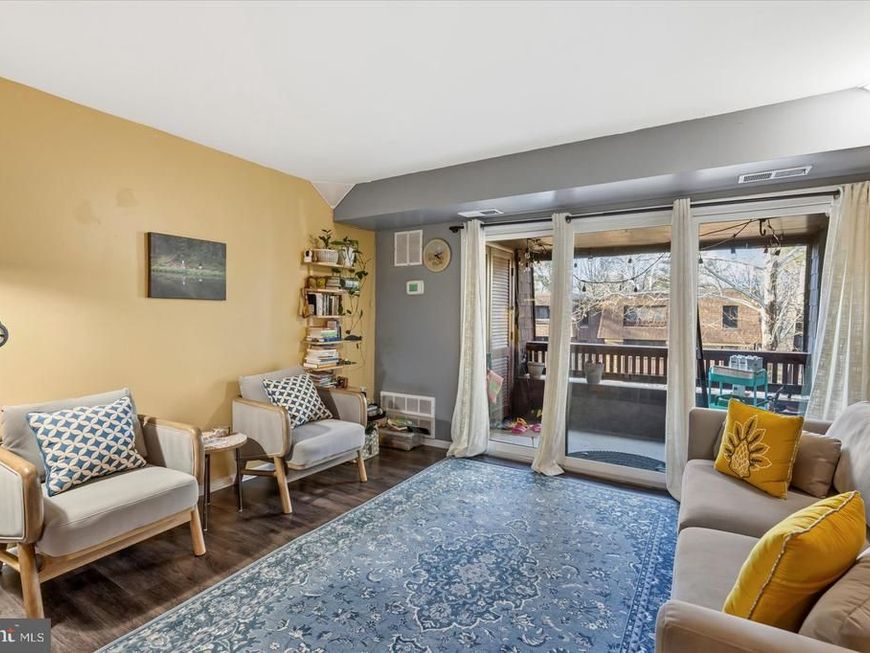 5239 W Running Brook Road, Unit 302, Columbia, MD 21044 Main Photo