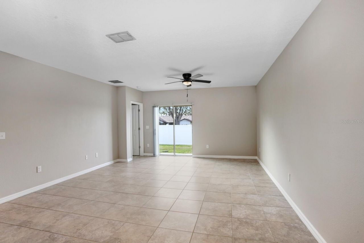 10256 Carloway Hills Drive, Wimauma, FL 33598 Photo