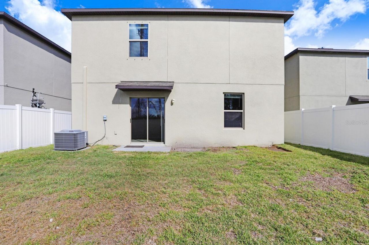 10256 Carloway Hills Drive, Wimauma, FL 33598 Photo