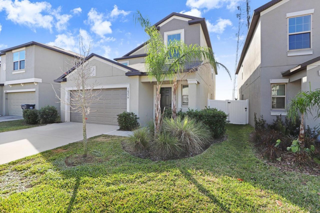 10256 Carloway Hills Drive, Wimauma, FL 33598 Photo