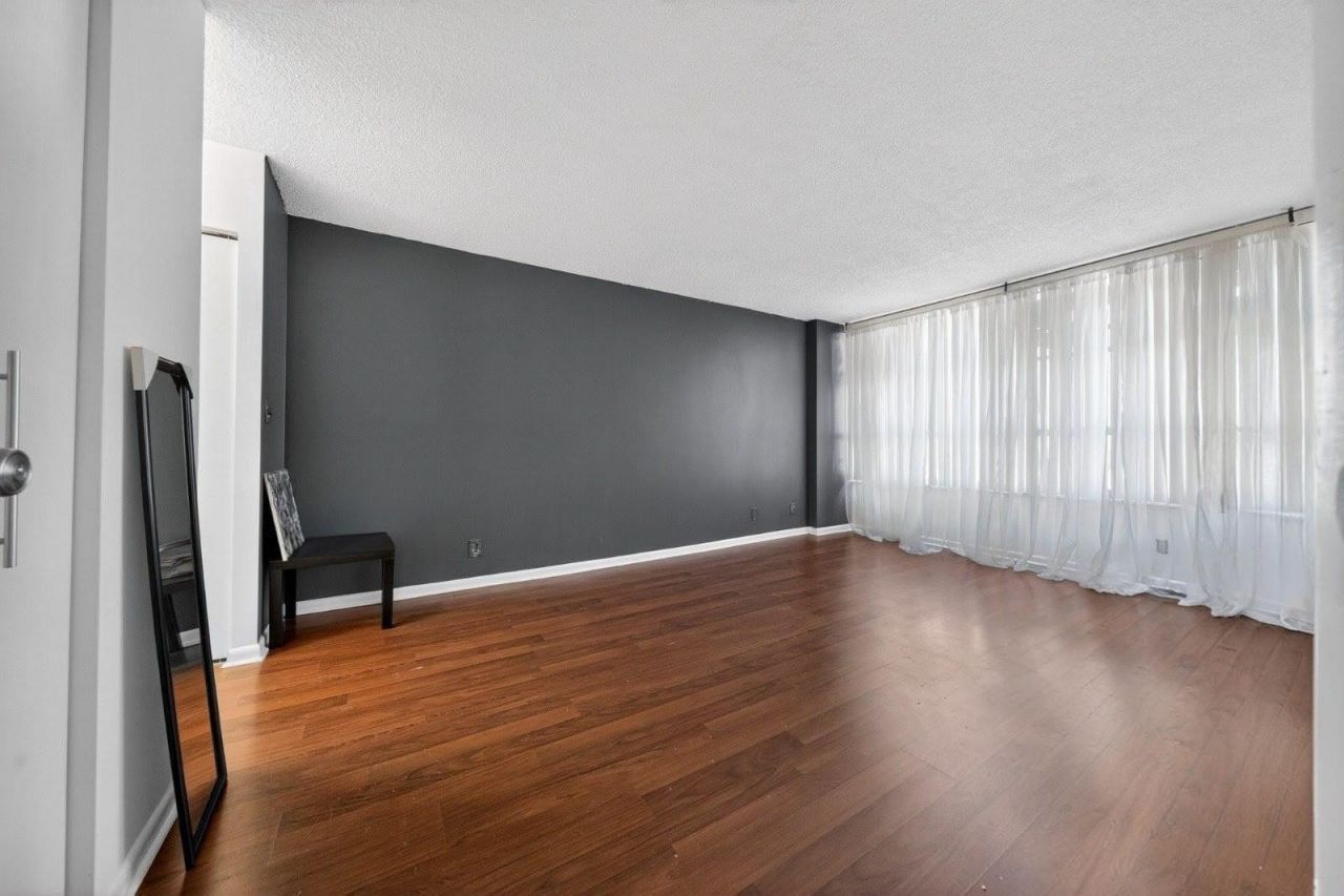 600 Three Islands Bl, Unit B406, Hallandale Beach, FL 33009 Photo