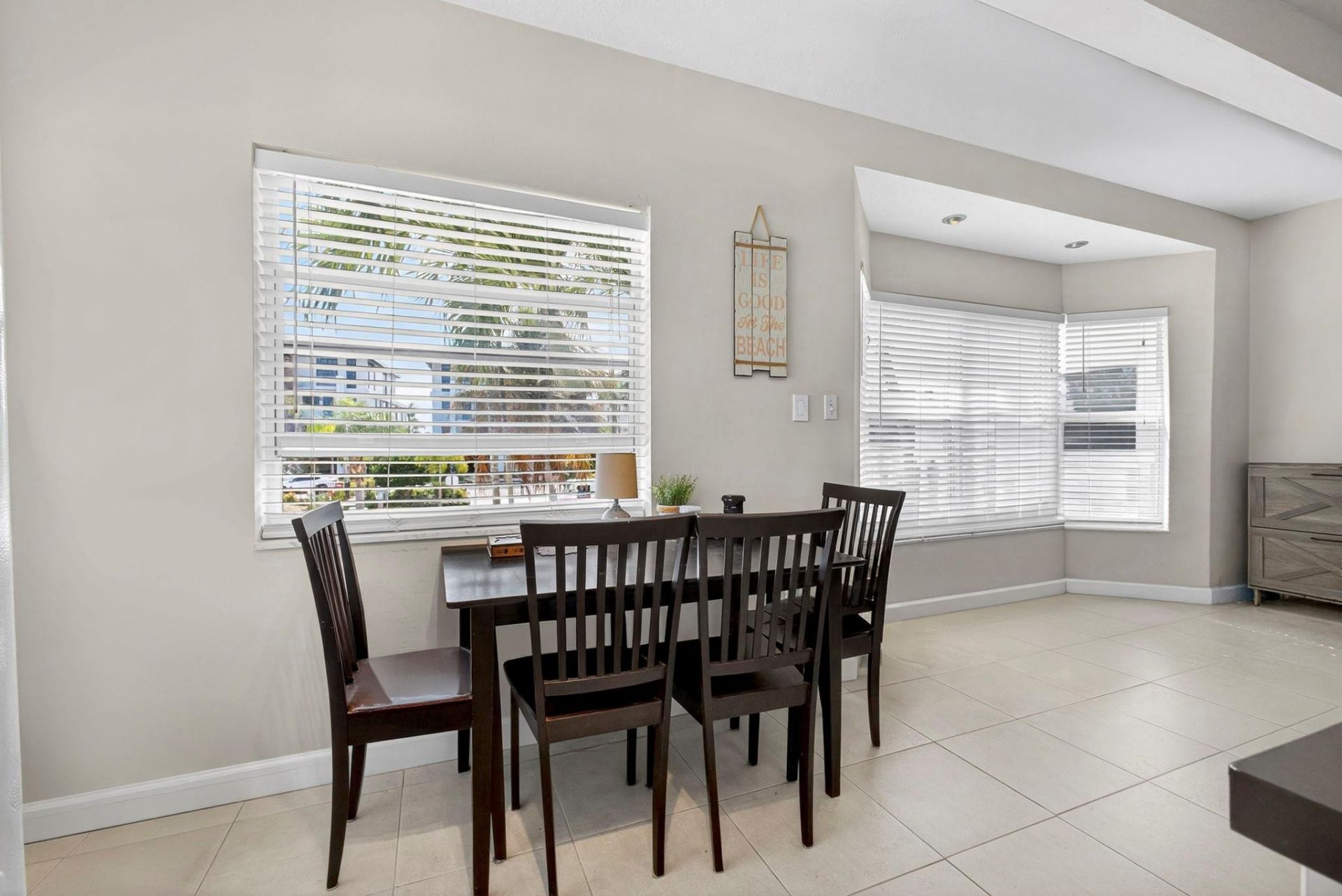 201 Inlet Way, Palm Beach Shores, FL 33404 Photo