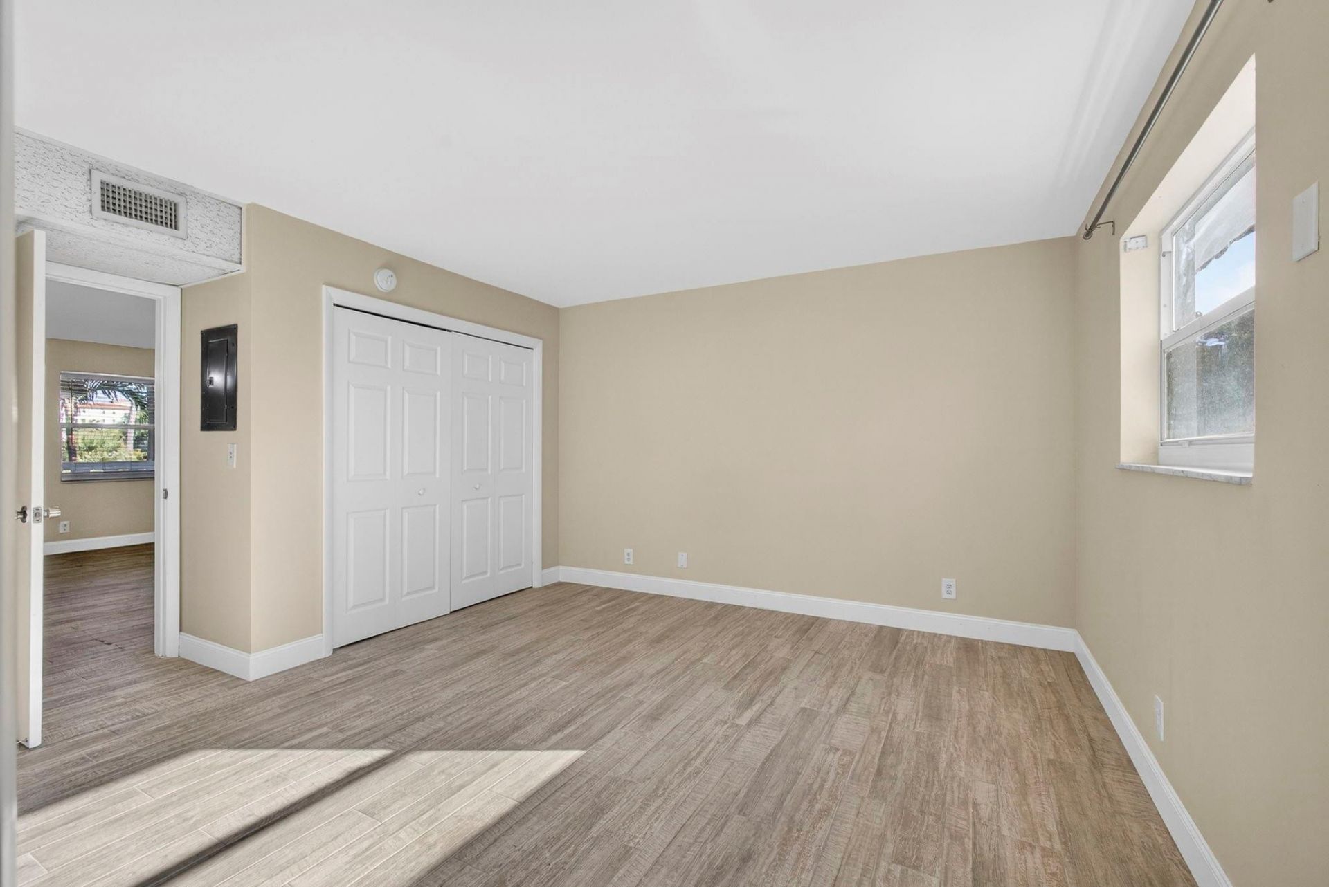 201 Inlet Way, Palm Beach Shores, FL 33404 Photo