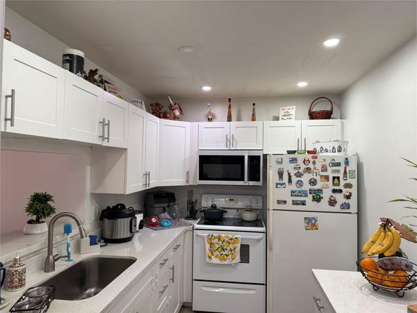 8540 SW 149th Ave, Unit 813, Kendall, FL 33193