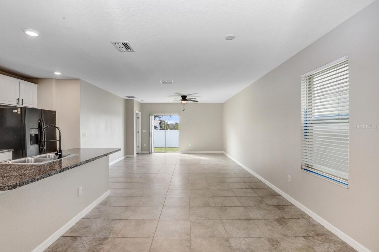 10256 Carloway Hills Drive, Wimauma, FL 33598 Photo