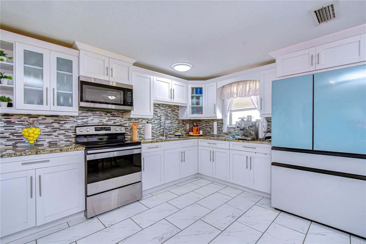 8302 N Edison Avenue, Tampa, FL 33604 Photo