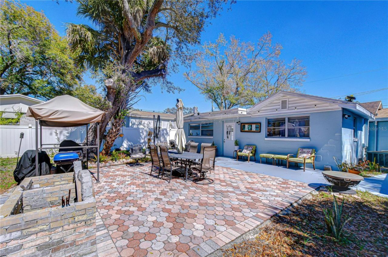 8302 N Edison Avenue, Tampa, FL 33604 Photo