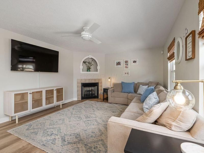 8056 Orange Station Loop, Lewis Center, OH 43035 Photo 18