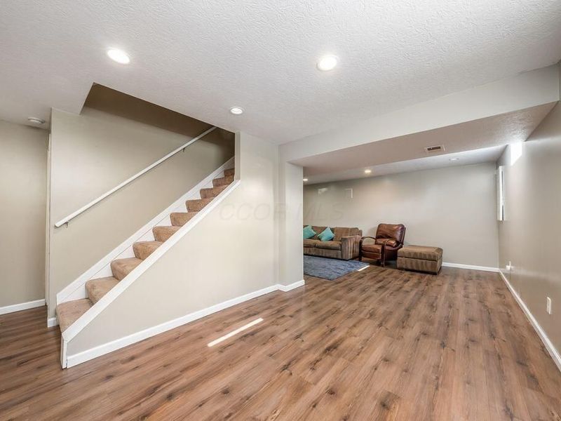 8056 Orange Station Loop, Lewis Center, OH 43035 Photo 40