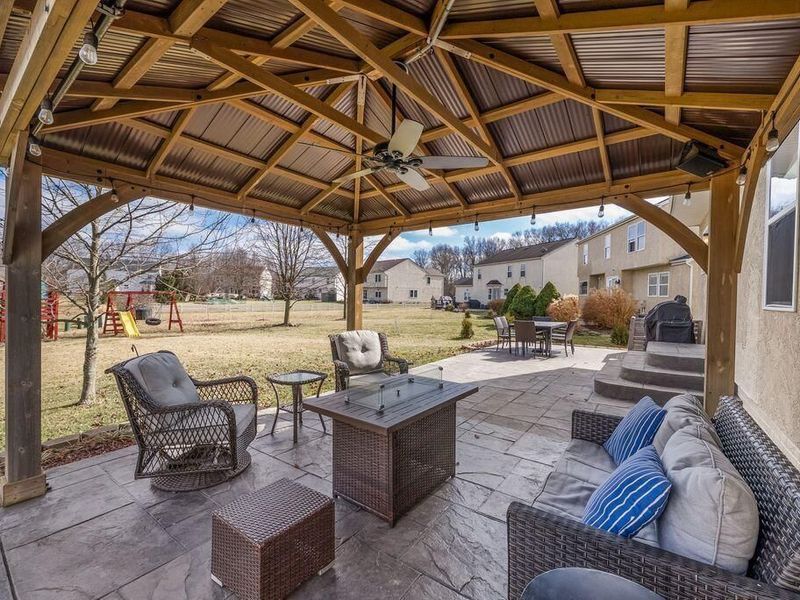 8056 Orange Station Loop, Lewis Center, OH 43035 Photo 46