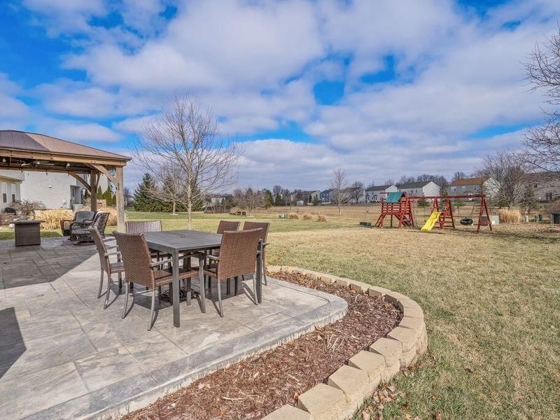 8056 Orange Station Loop, Lewis Center, OH 43035 Photo 48