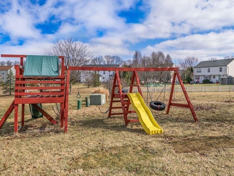 8056 Orange Station Loop, Lewis Center, OH 43035 Photo 49