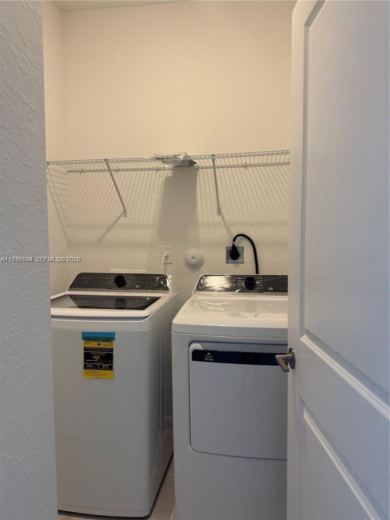 621 SE 13th St Cir , Unit 1, Homestead, FL 33034 Photo