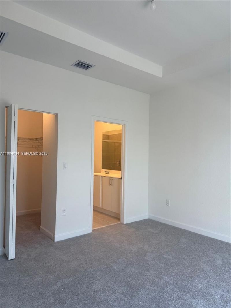 621 SE 13th St Cir , Unit 1, Homestead, FL 33034 Photo