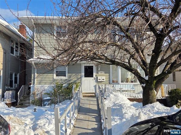 22 Bernice Place, LODI, NJ 07644