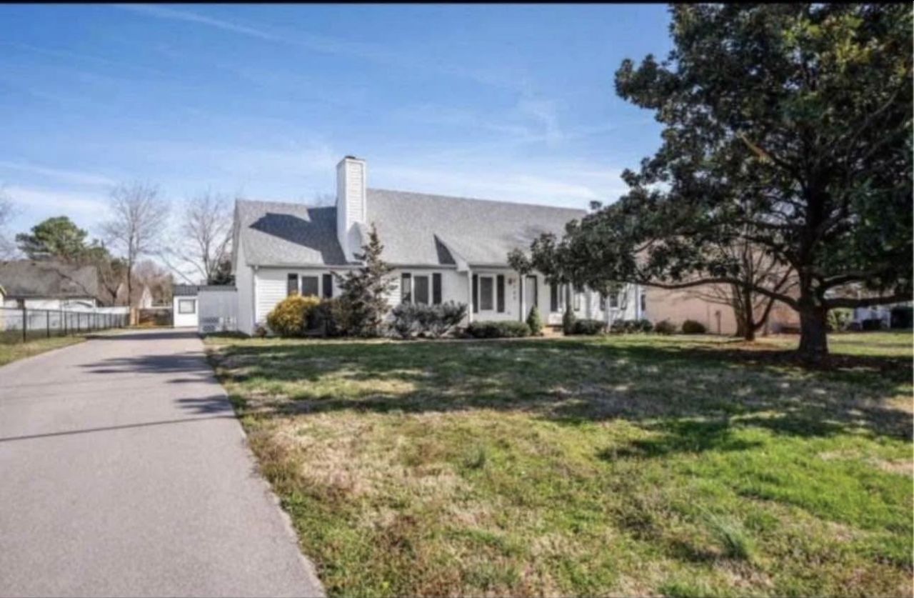 2127 Patriot Dr, Murfreesboro, TN 37130 Main Photo