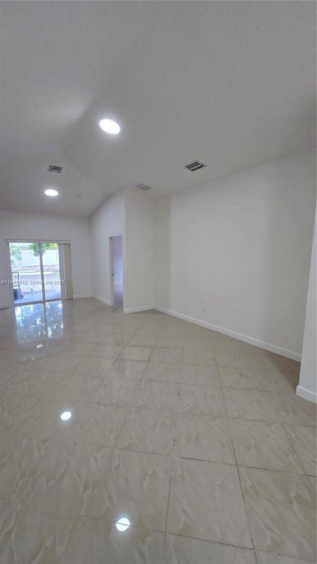 250 Ipswich St , Boca Raton, FL 33487 Photo