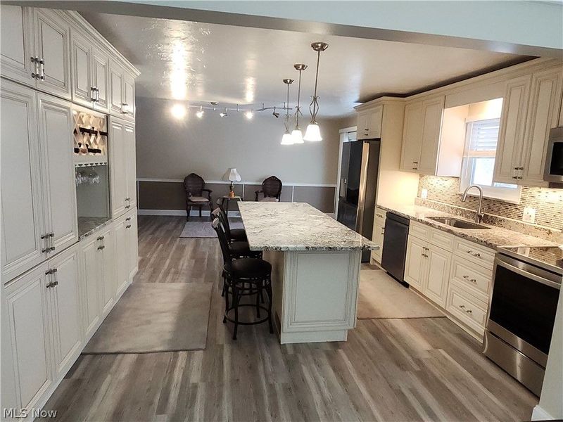 13750 BELFAIR Drive, Cleveland, OH 44130 Photo 17