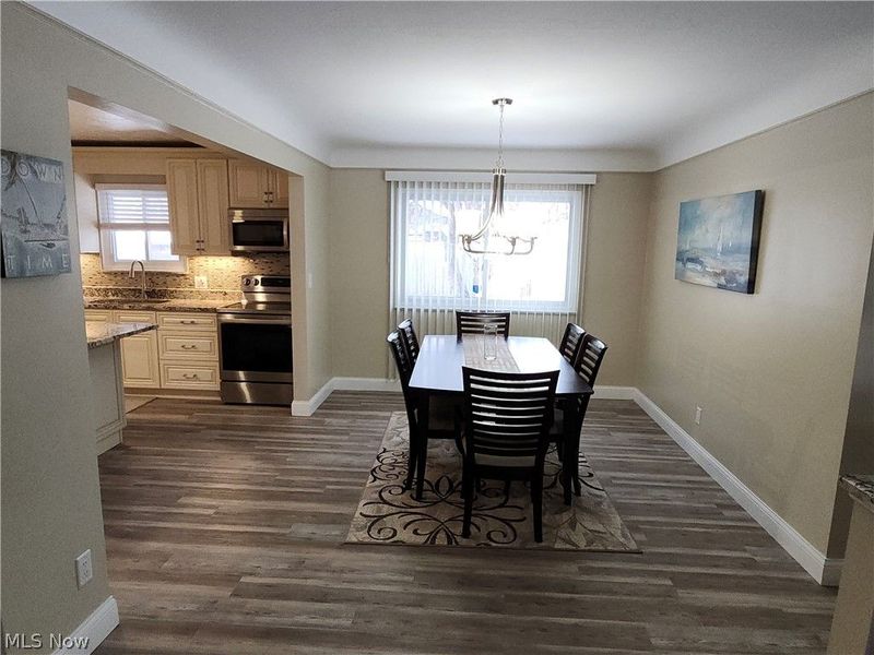 13750 BELFAIR Drive, Cleveland, OH 44130 Photo 9