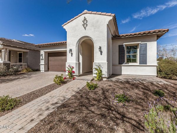 20456 W LEGEND Trail, Buckeye, AZ 85396