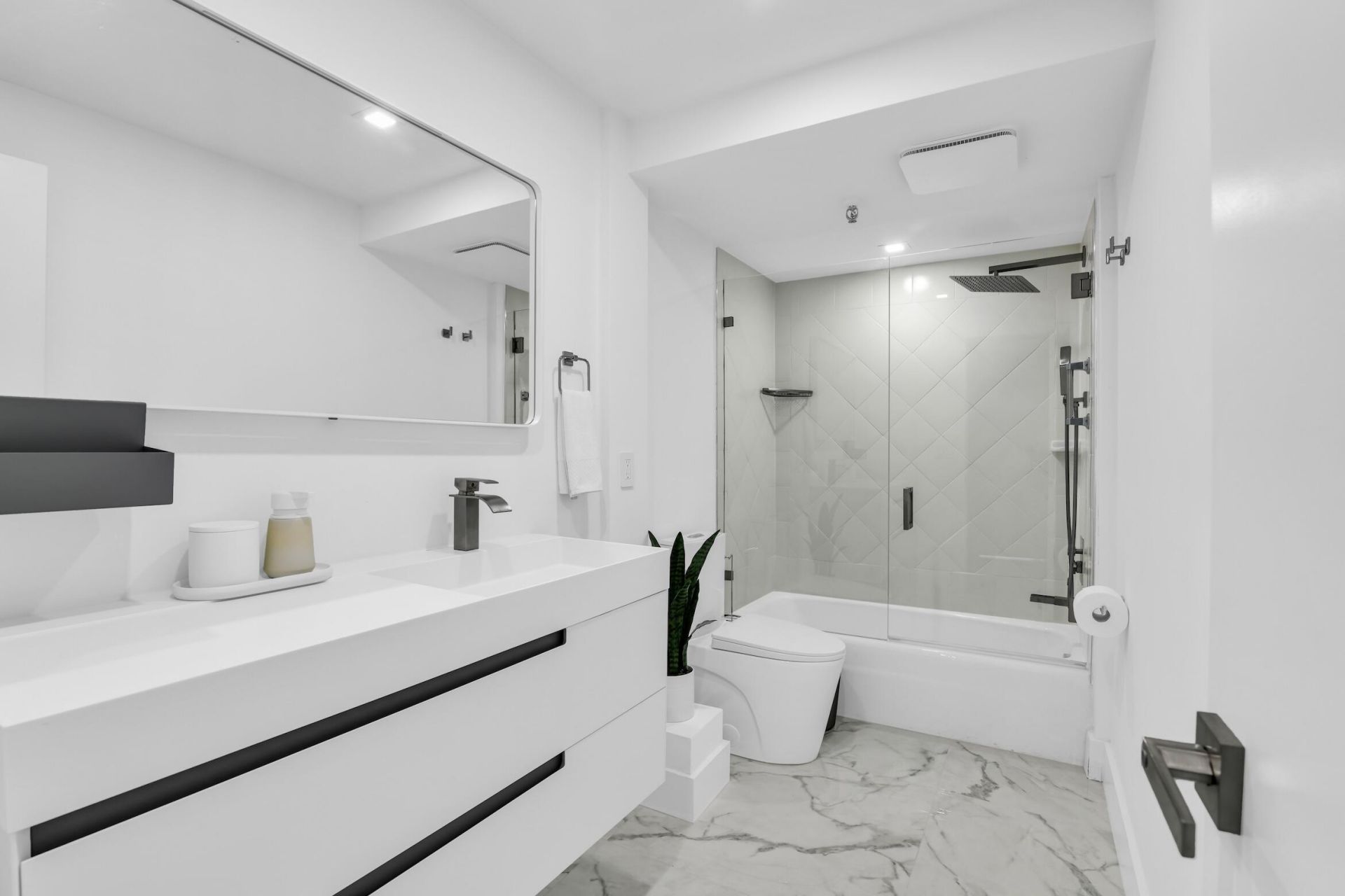 899 Jeffery Street, Unit 6020, Boca Raton, FL 33487 Photo