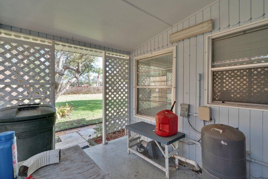 1385 NE Hilltop Street, Jensen Beach, FL 34957 Photo