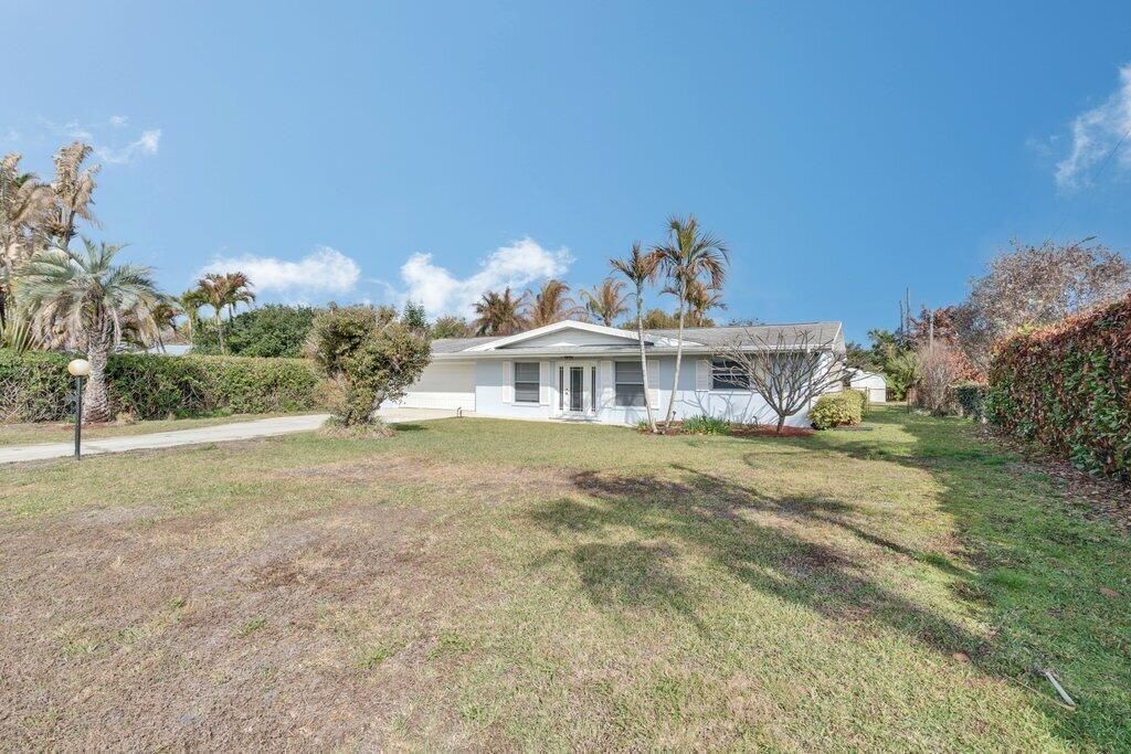 1385 NE Hilltop Street, Jensen Beach, FL 34957 Photo