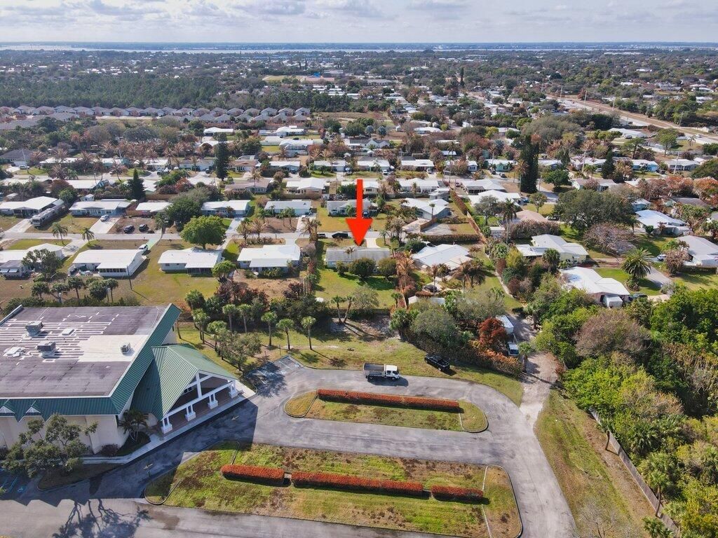 1385 NE Hilltop Street, Jensen Beach, FL 34957 Photo