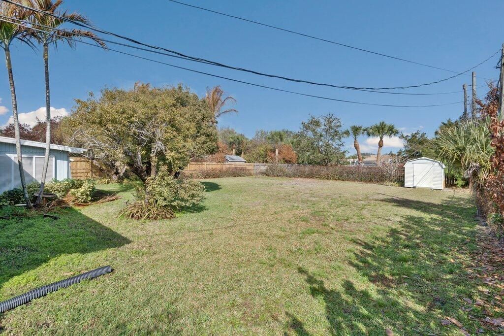 1385 NE Hilltop Street, Jensen Beach, FL 34957 Photo