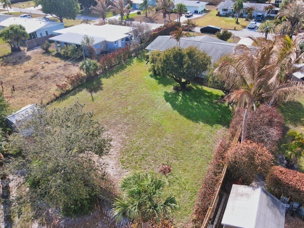 1385 NE Hilltop Street, Jensen Beach, FL 34957 Photo