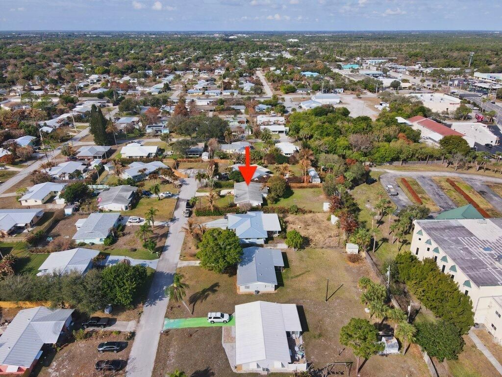 1385 NE Hilltop Street, Jensen Beach, FL 34957 Photo