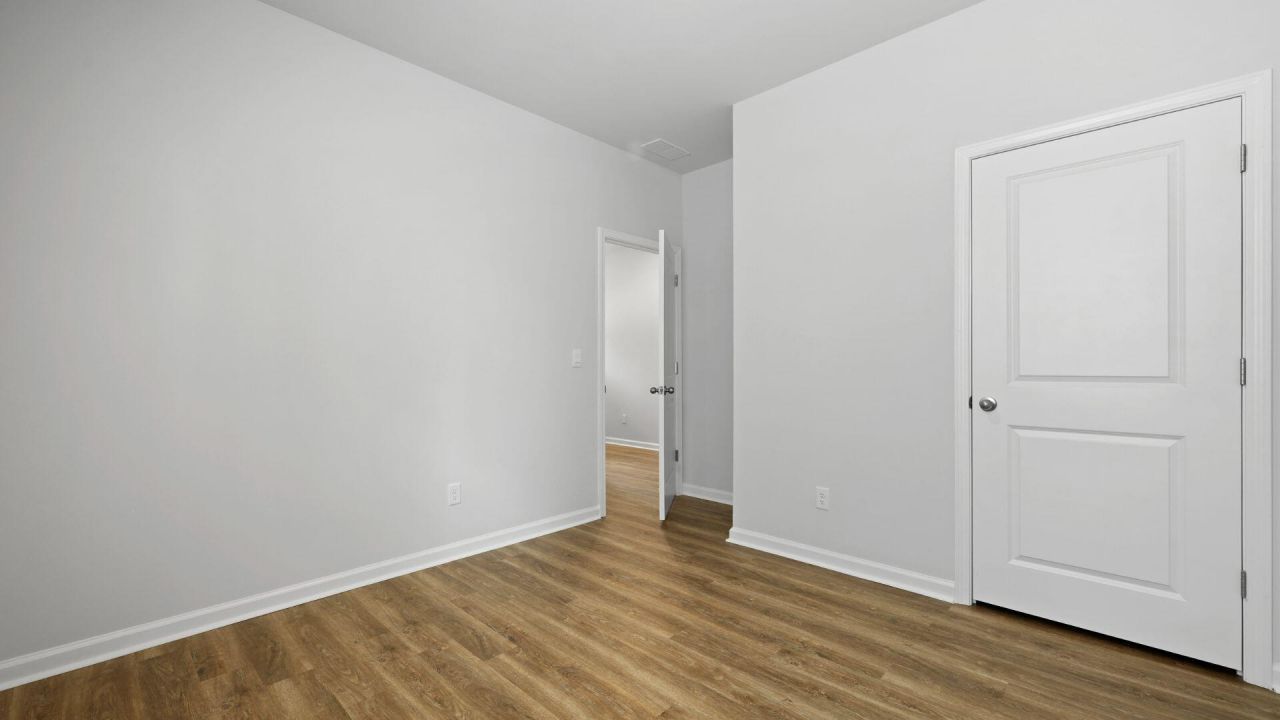 1047 Forrest Creek Drive Photo 24