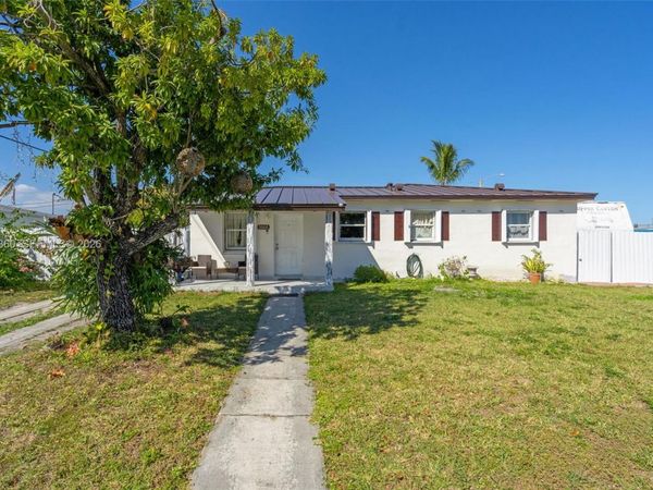 3505 NW 83rd Ter , Miami, FL 33147