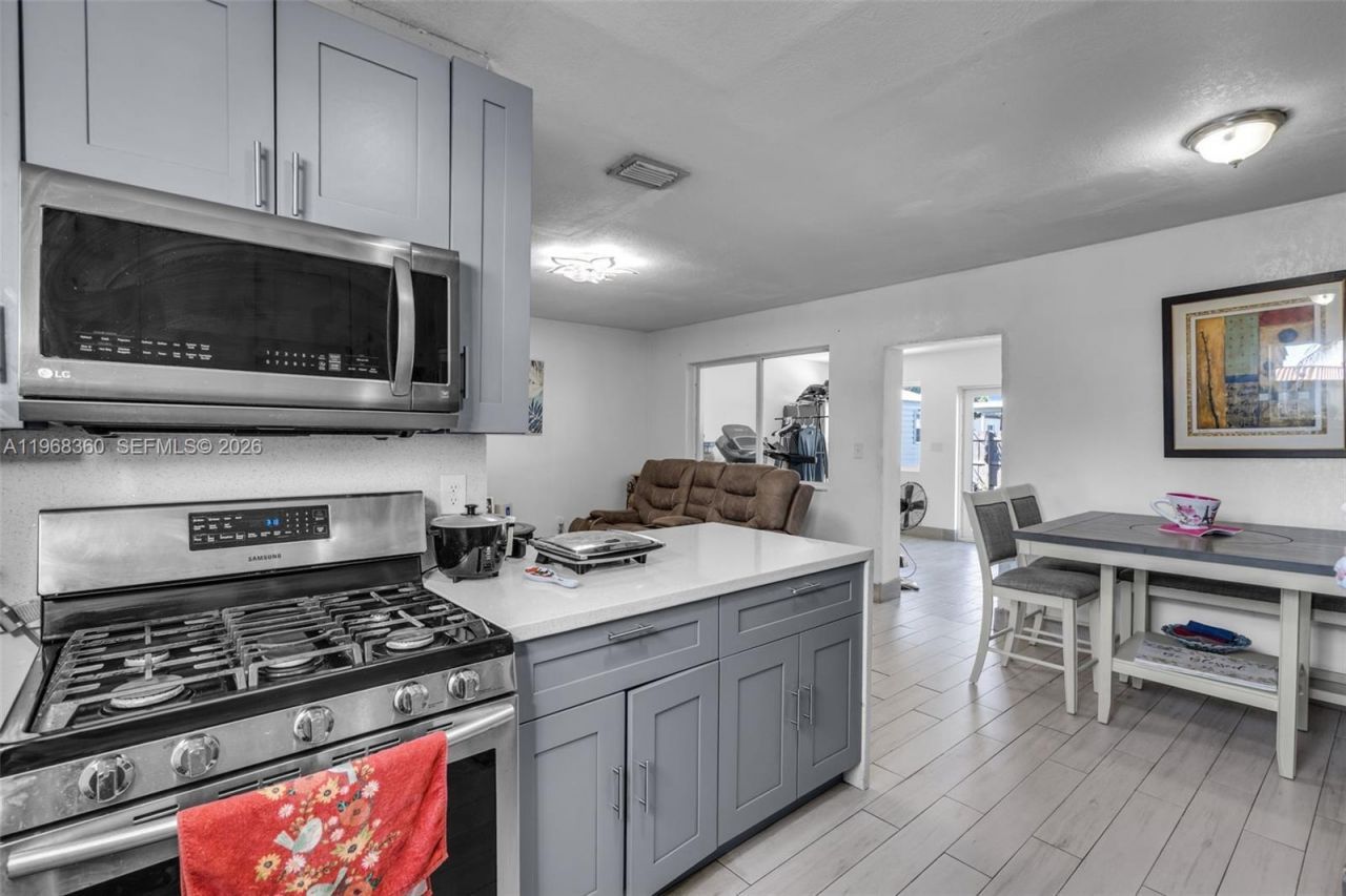 3505 NW 83rd Ter , Miami, FL 33147 Photo