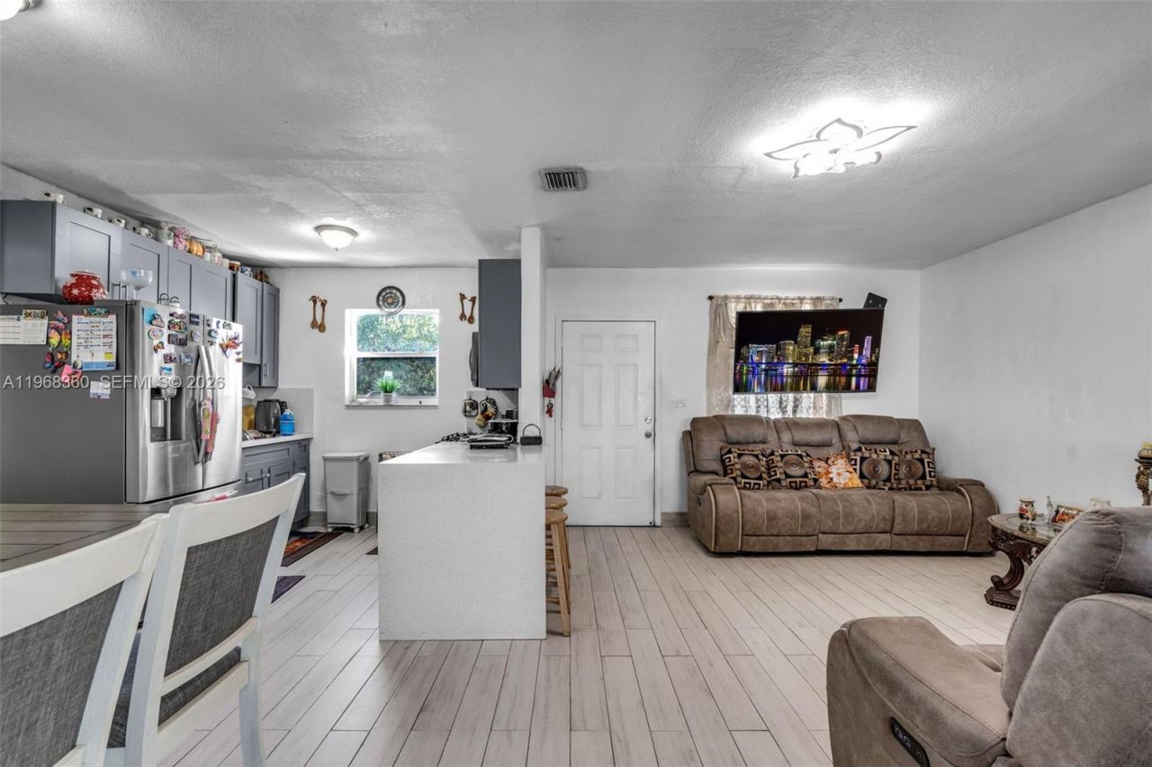 3505 NW 83rd Ter , Miami, FL 33147 Photo